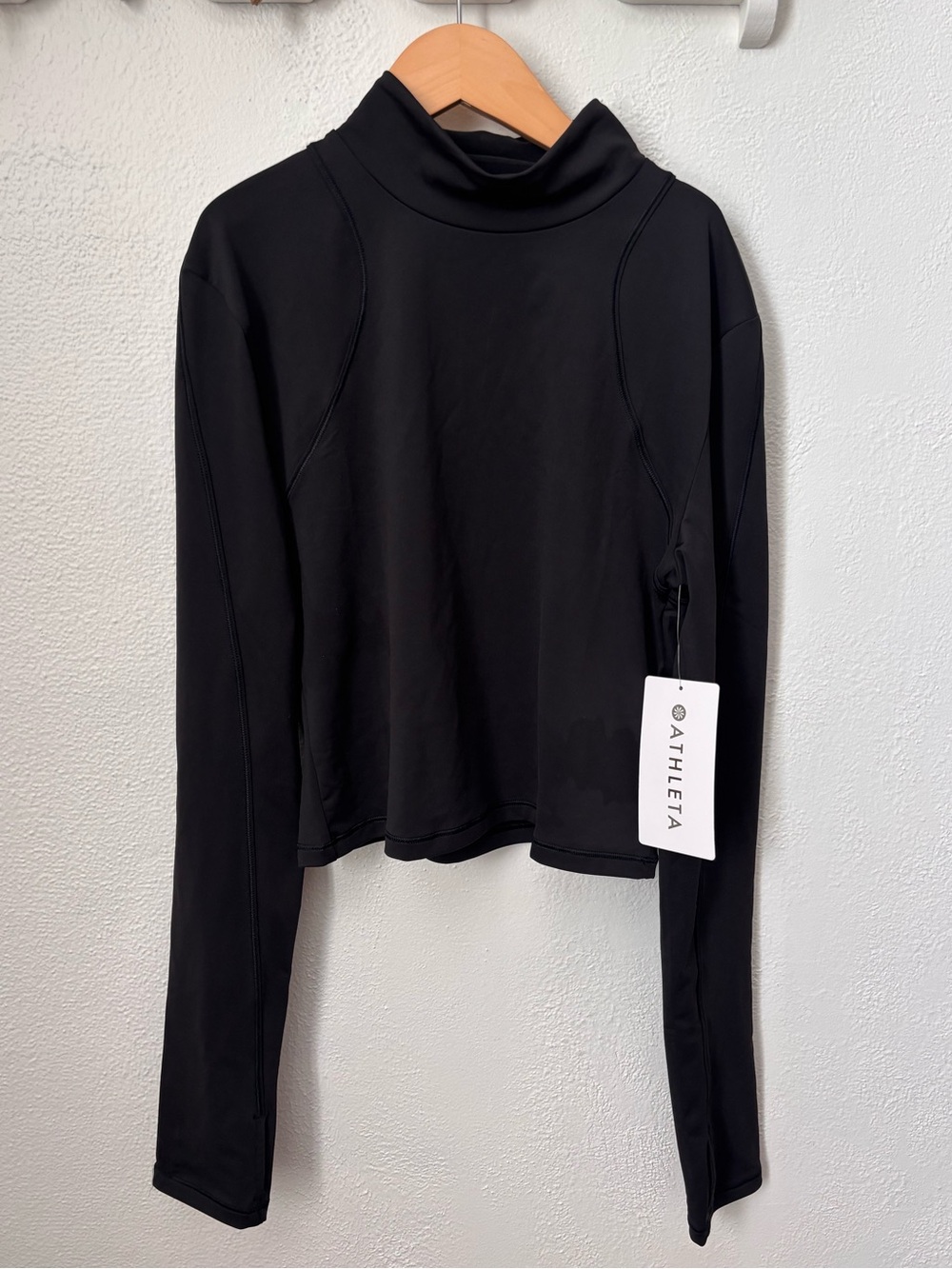Athleta Summit Mesh Crop Top Black Size M NWT Long Sleeve Turtleneck